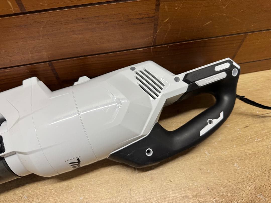 マキタ・掃除機／４０Vmax・充電式クリーナ／CL003GZW