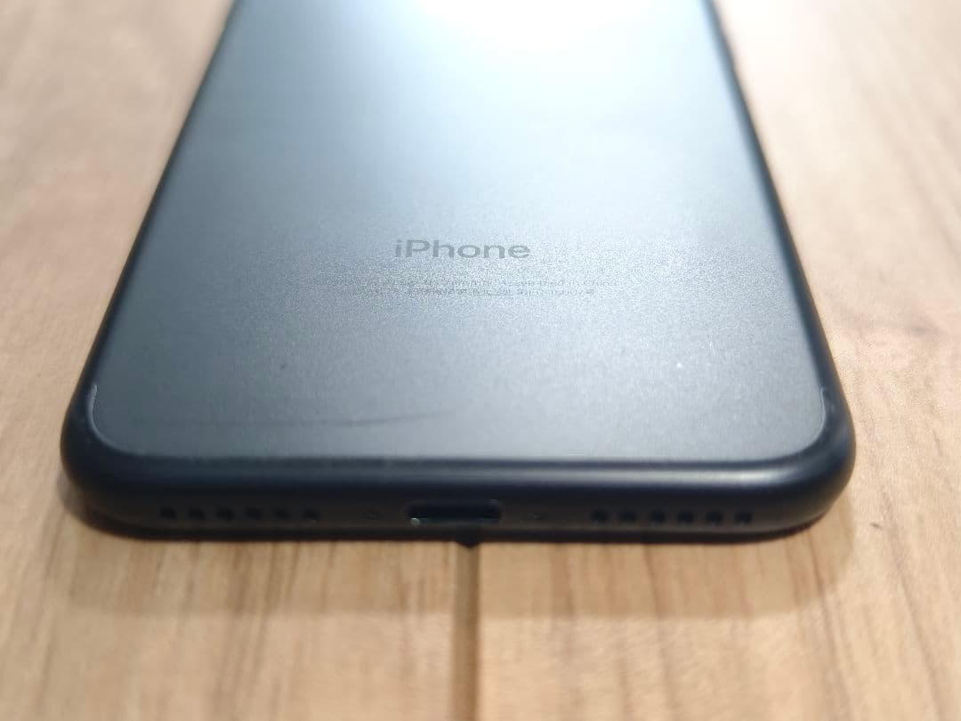 【即日発送】Apple iPhone7 32GB ブラック