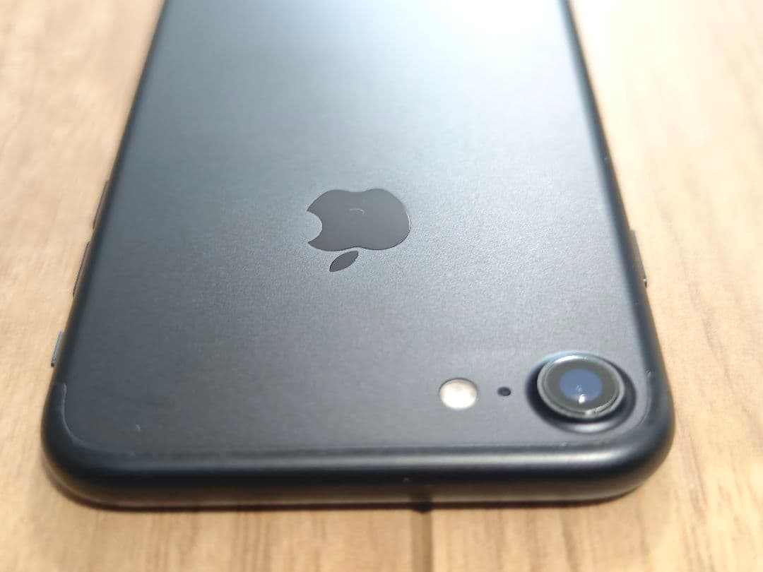 【即日発送】Apple iPhone7 32GB ブラック