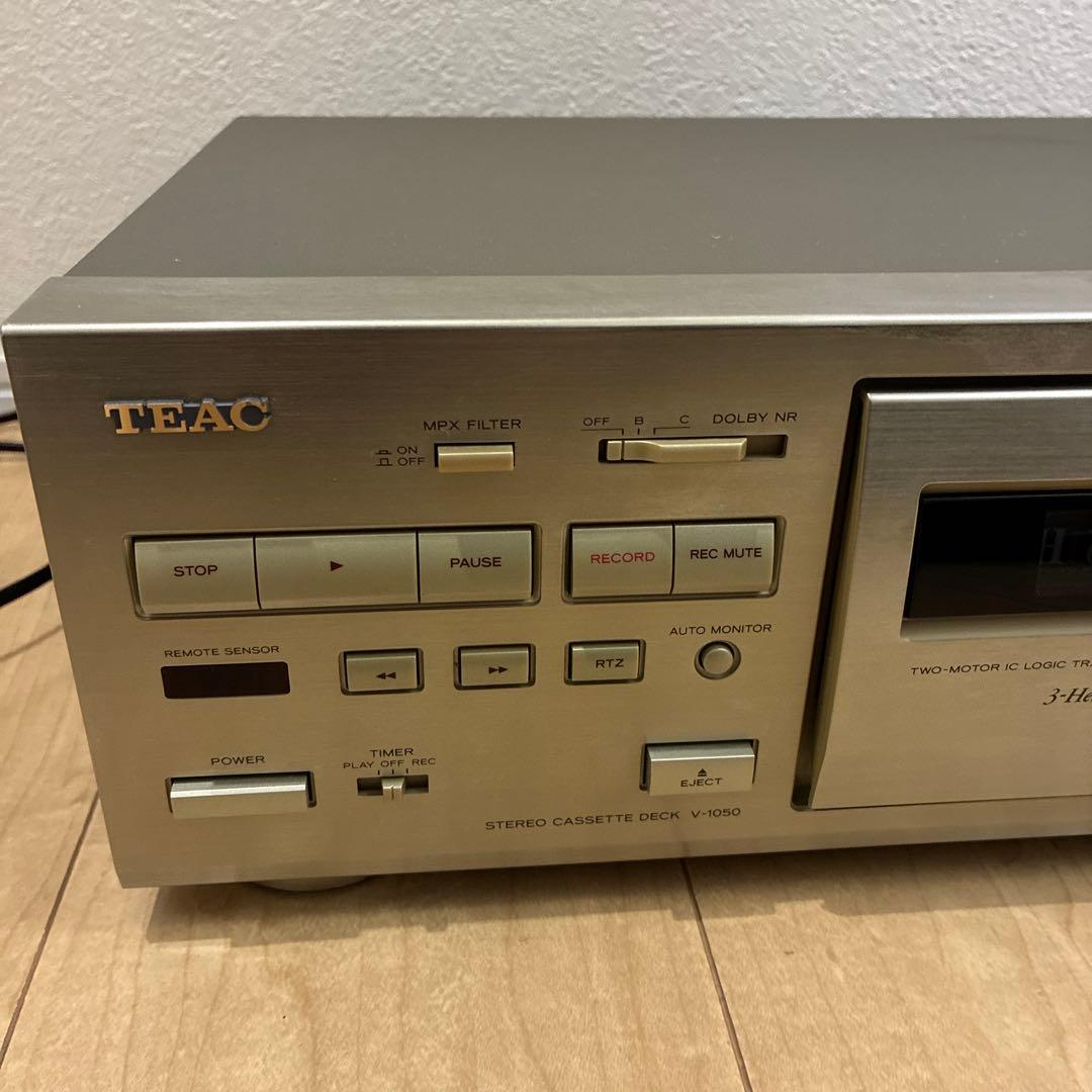 teac ステレオカセットデッキ　V-1050 3ヘッド希少です
