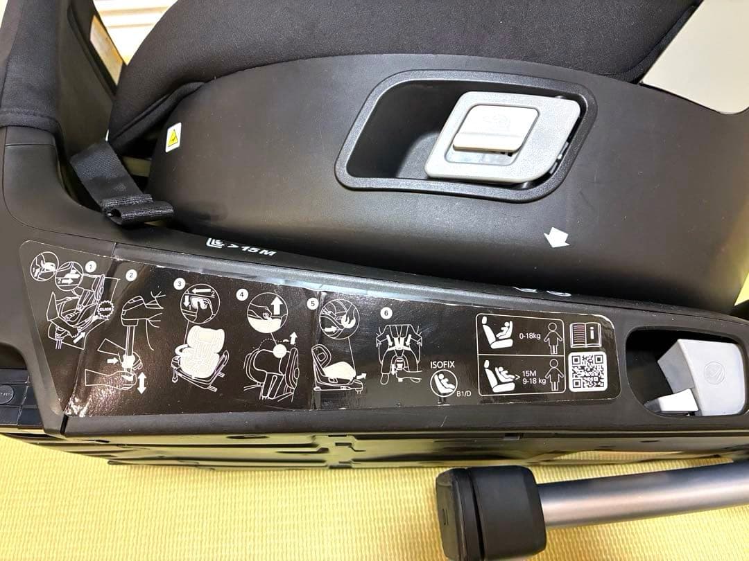 RECARO Zero.1 Select （レカロ　ゼロワン） チャイルドシート