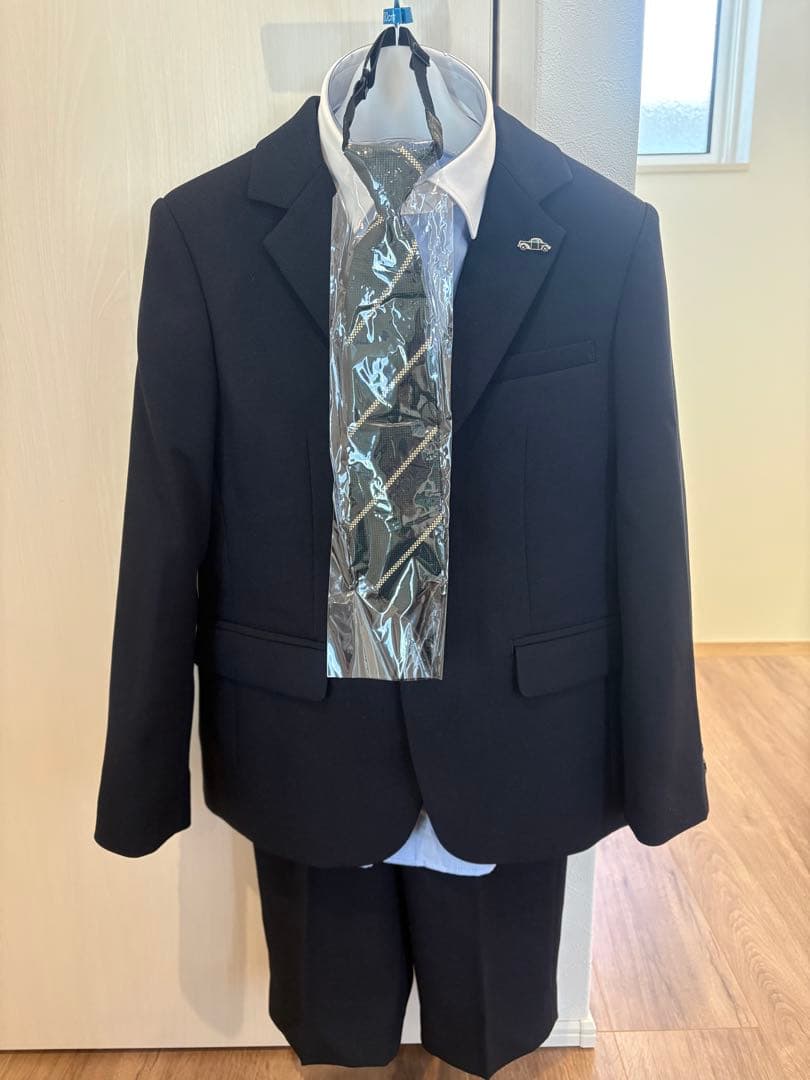 petit main 130cm フォーマル　卒園　入学　男の子　スーツ