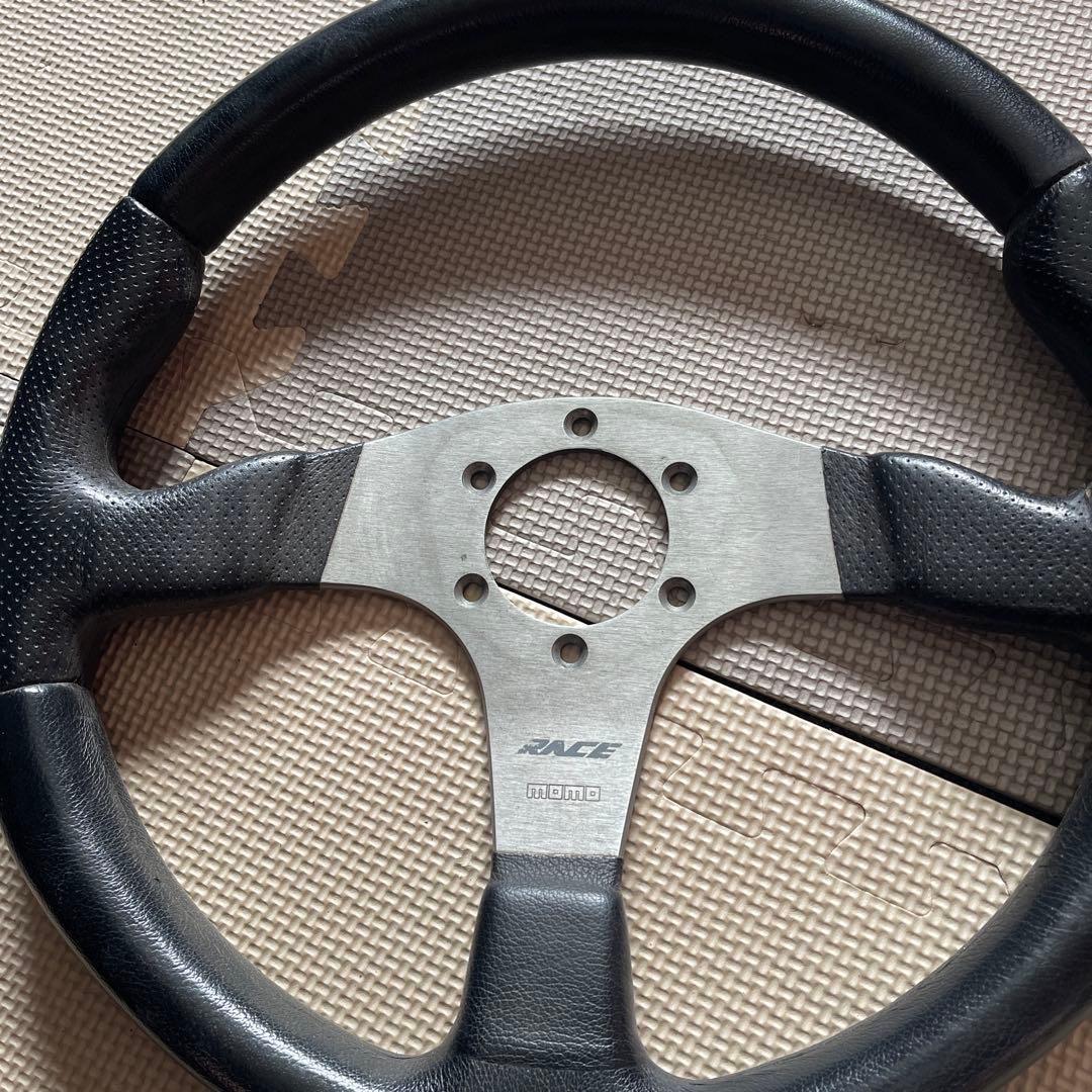 MOMO スポーツ ステアリングホイール