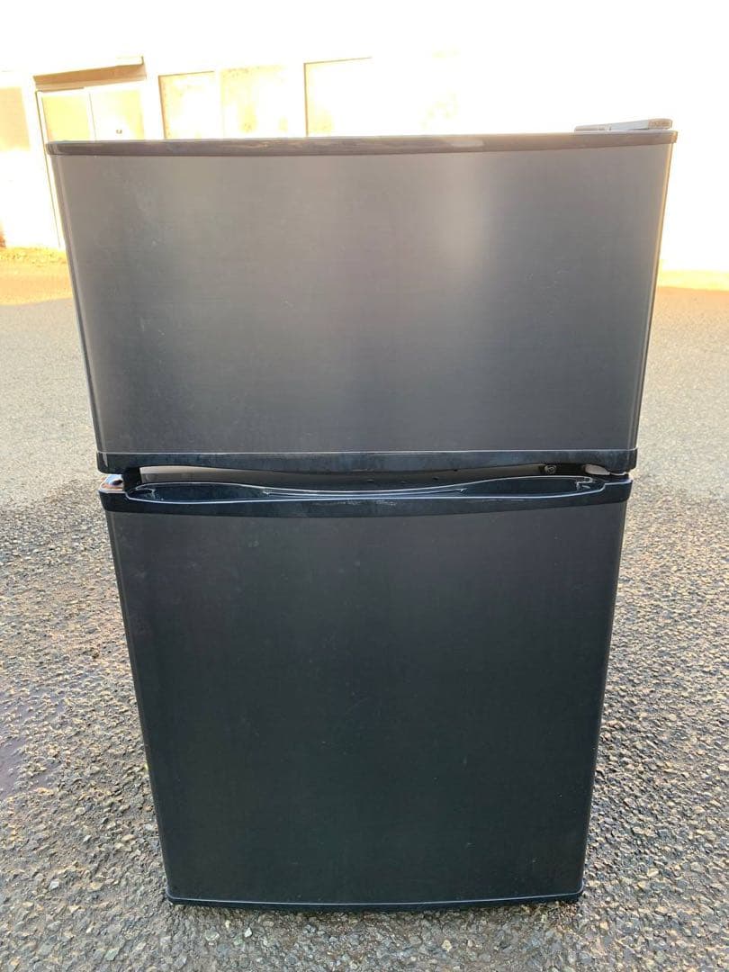 ♻️送料設置無料　maxzen 2ドア冷凍冷蔵庫　JR090ML01GM