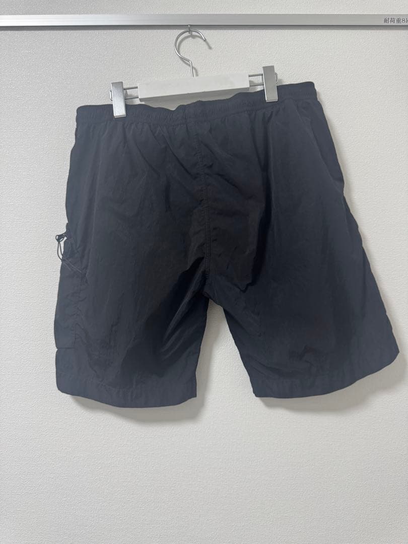 cp company ナイロン ショートパンツ　サイズ48