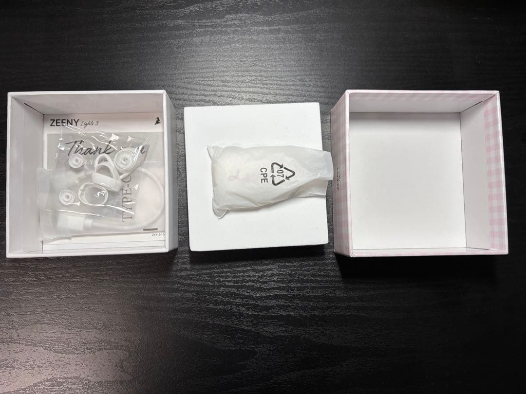 Zeeny D4DJ Lyrical Lily コラボ　モデル　イヤホン