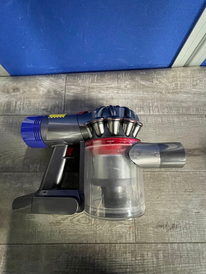 Dyson ダイソン　SV11コードレスクリーナー　グレー/ブルー