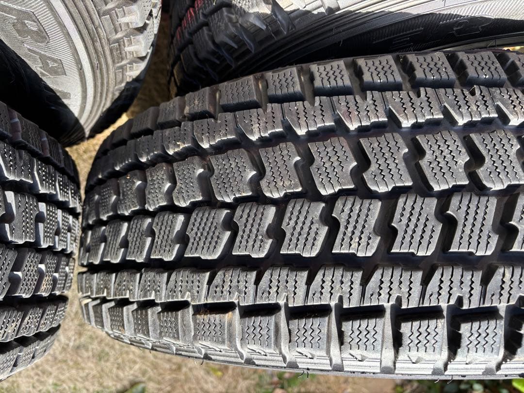 早い者勝ち‼️デリカD5 CX5などWEDS ホイールスタッドレスセット引取のみ