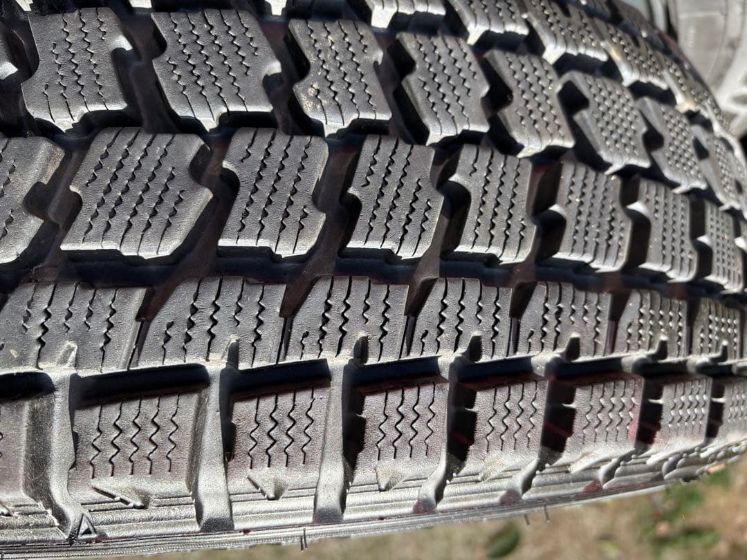 早い者勝ち‼️デリカD5 CX5などWEDS ホイールスタッドレスセット引取のみ