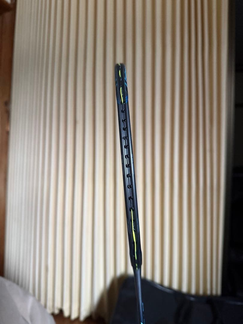 YONEX　VOLTRIC Z-FORCE II（ボルトリックZフォース2）