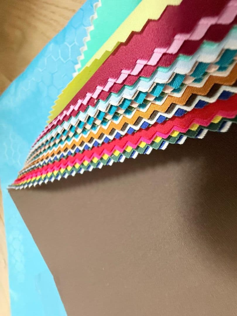 パーソナルカラー診断用ドレープ30色(金銀2色入り)+診断用カードとケース付き