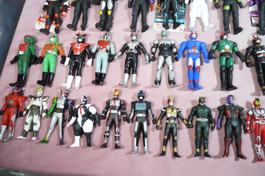 ライダーヒーローシリーズ(新版) ミニソフビ　110体