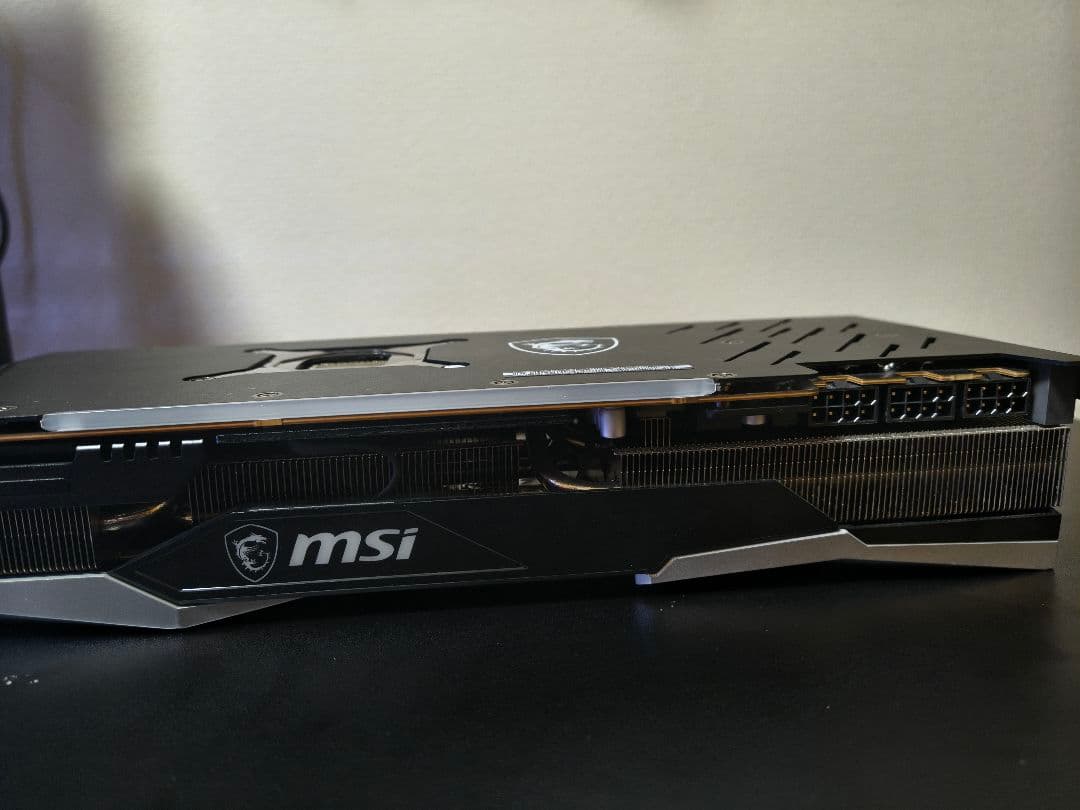 グラフィックボード・グラボ・ビデオカード Radeon RX 6900 XT GAMING X TRIO 16G