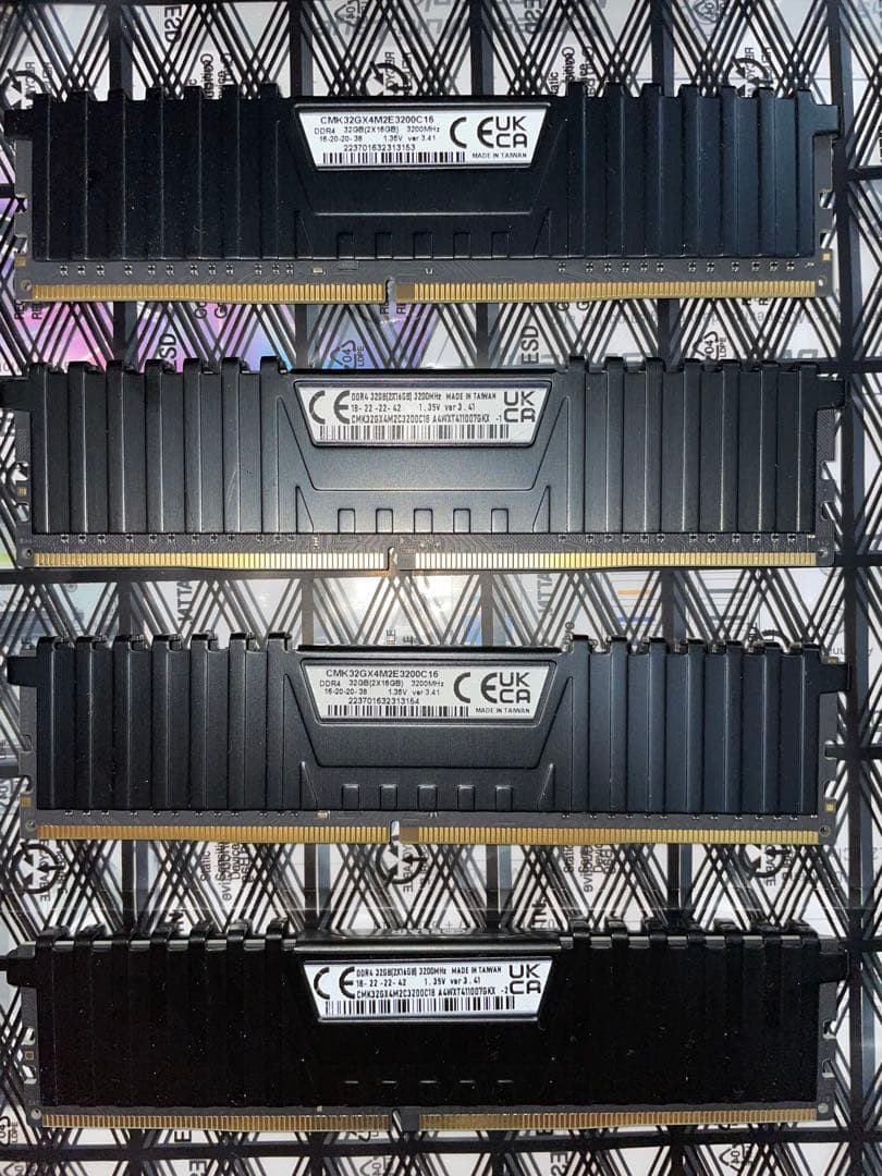 マザーボード・メモリ・CPUセット