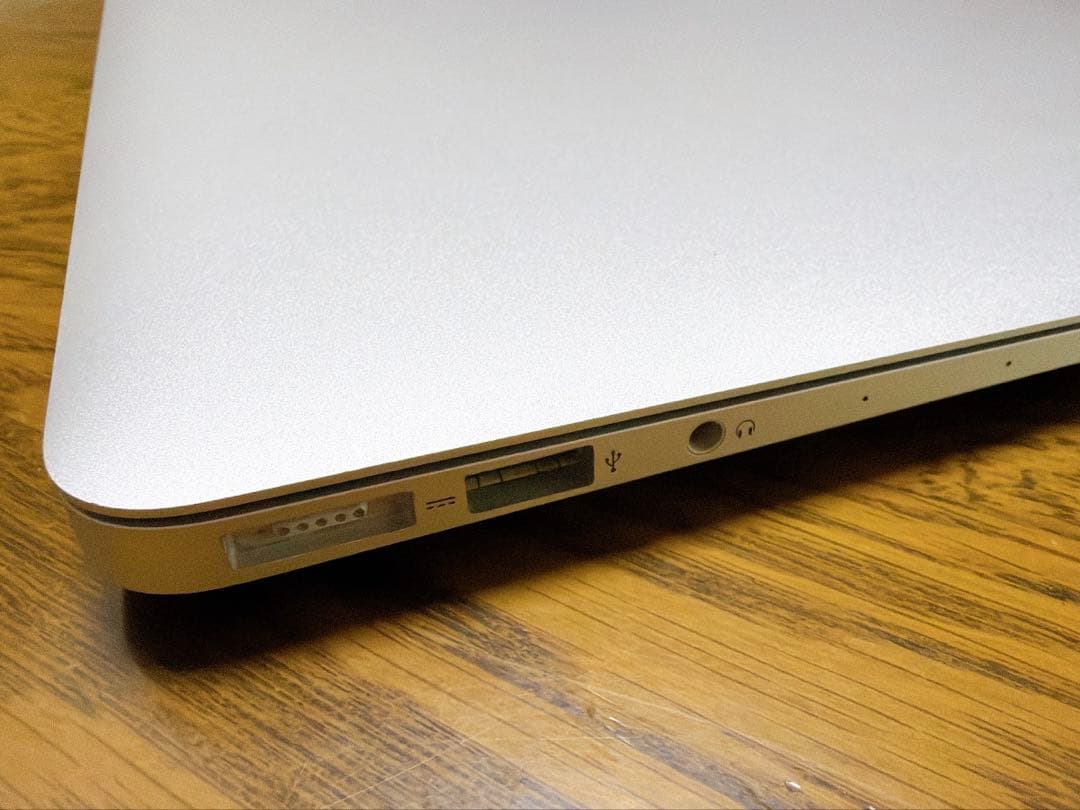 【美品】macbook air 13インチ(Mid2013)
