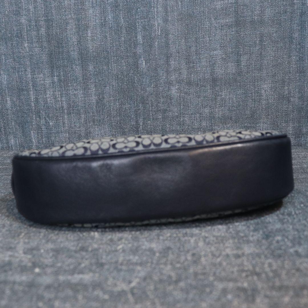 バッグ Coach accessory bag Navy signature