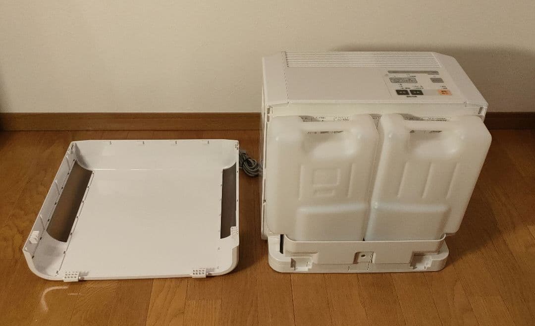 Panasonic ヒートレスファン式加湿機 FE-KXF15-W 2024年