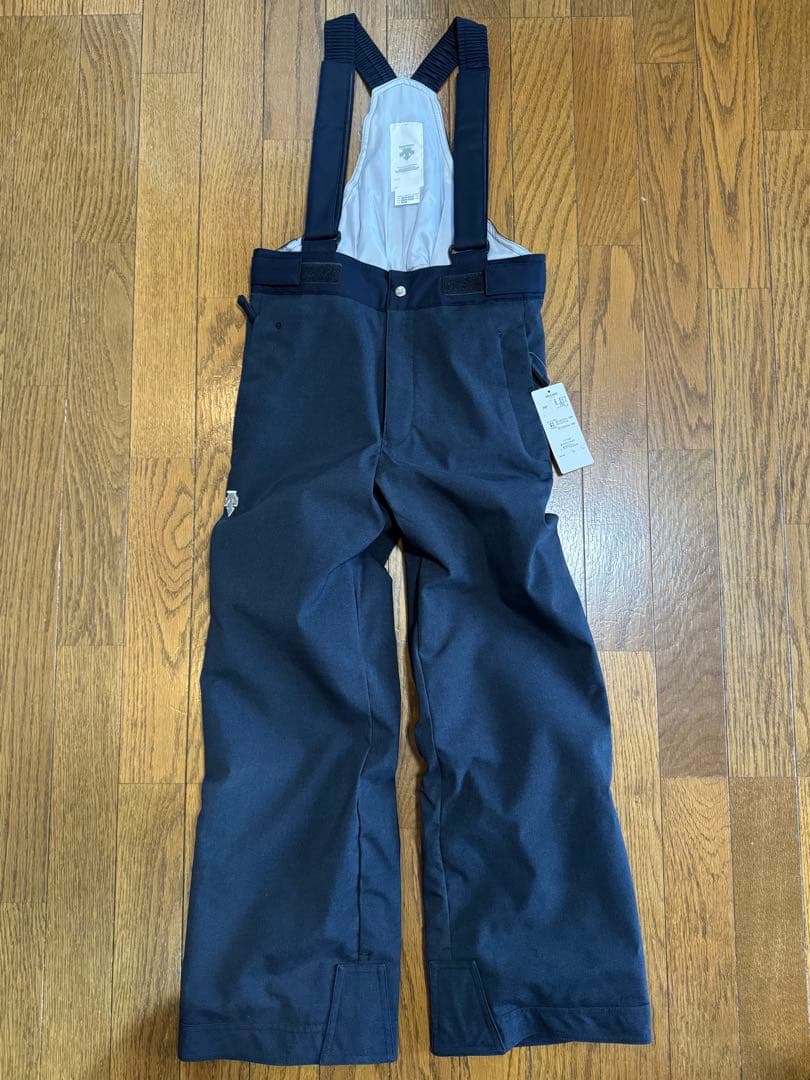 【新品未使用 タグ付き】デサント スキーウェア 140サイズ 女の子