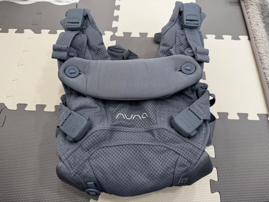 美品 nuna CUDL clik ヌナ　カドルクリック　抱っこひも
