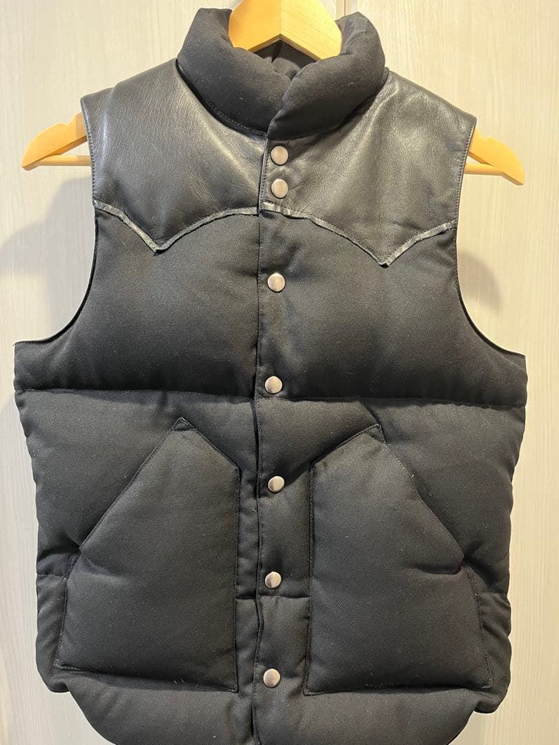 Rocky Mountain Featherbed ダウンベスト 36ブラック