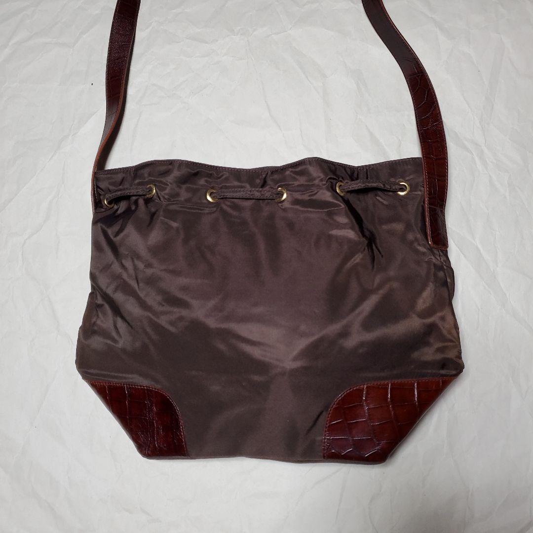 【値下げ】PRADA チョコブラウン ドローストリングバッグ