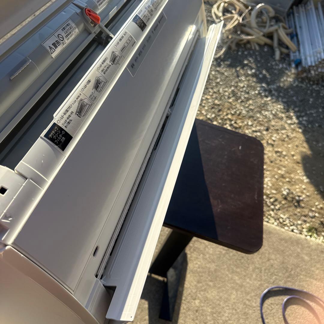 引き取り限定Panasonic CS-X638C2-W 200V 20畳用