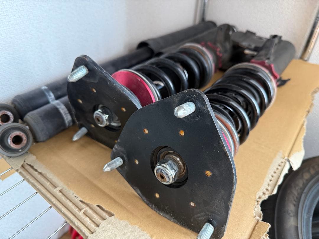 30プリウス　車高長　フロントのみ