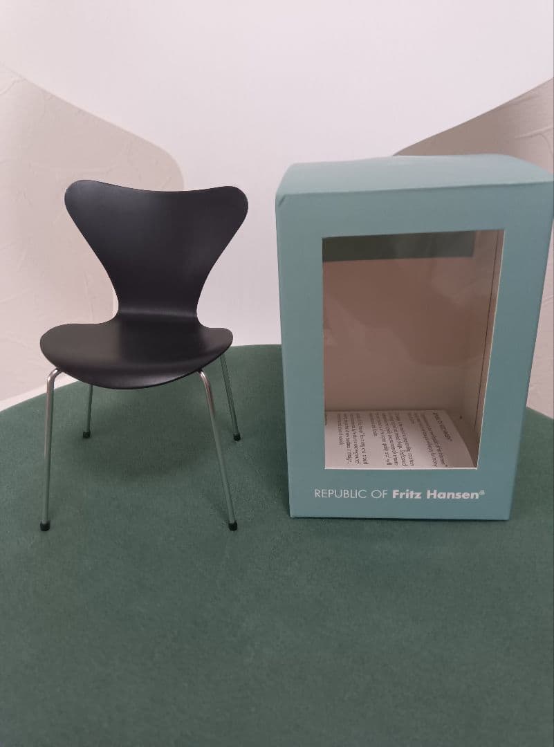 ミニチュア　セブンチェア