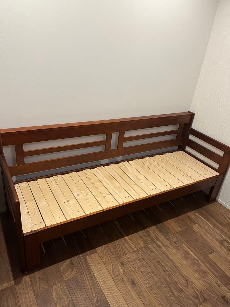 【セール中】天然木　すのこ　ソファベッド　シングル　マットレス
