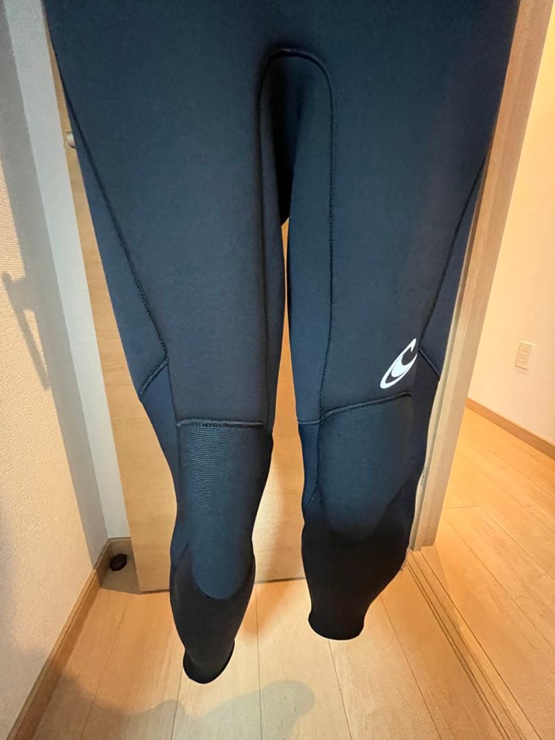 O'NEILL ブラック フルスーツ　サーフィン