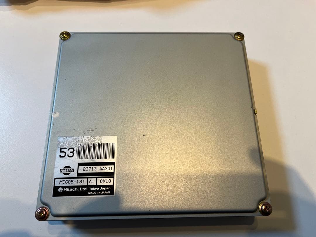 BNR34 エンジンECU 23710-AA301 MEC05-131