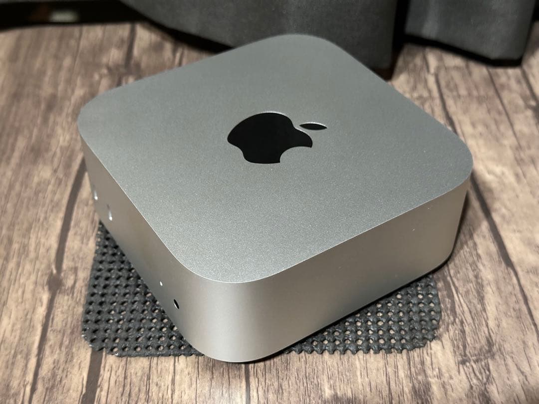 Mac mini M4 Pro 14コア 64GB 1TB 1Gbitイーサ