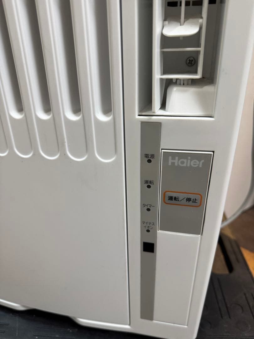 Haier ハイアール　窓用エアコン　JA-16W 2022年製