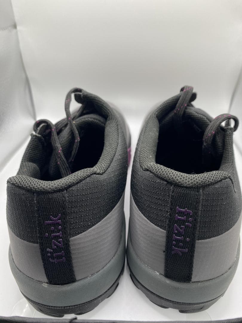 【新品未使用】 fi'zi:k GRAVITA VERSOR EU41.5サイズ