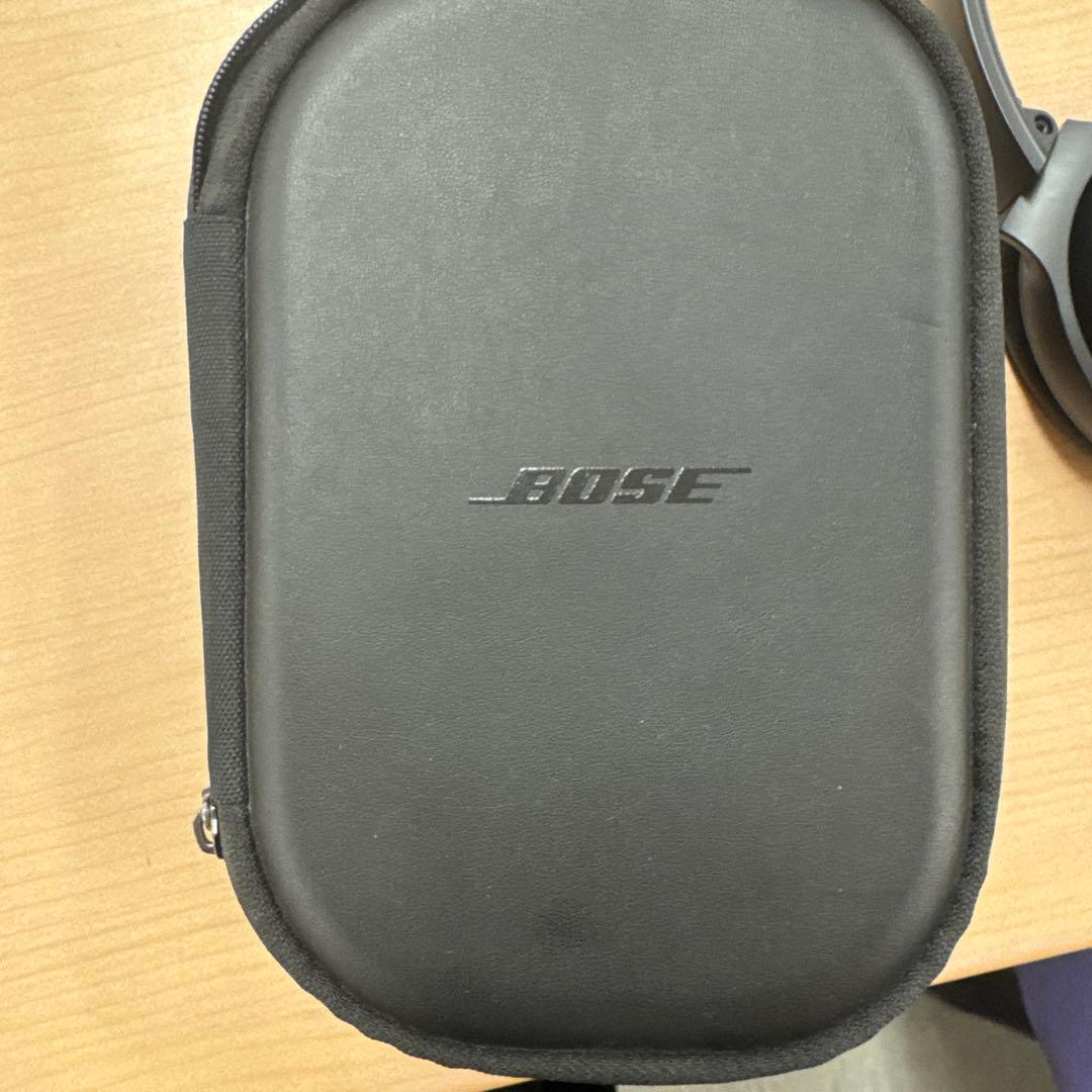 BOSE ワイヤレスヘッドホン 専用ケース付き