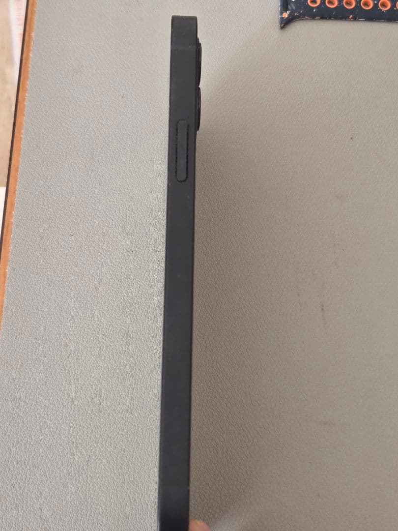 Apple iPhone 12 ブラック 128GB 本体