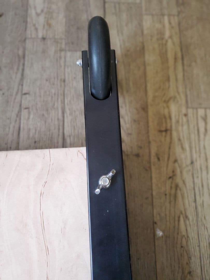 スキージャンプ用練習ローラー台