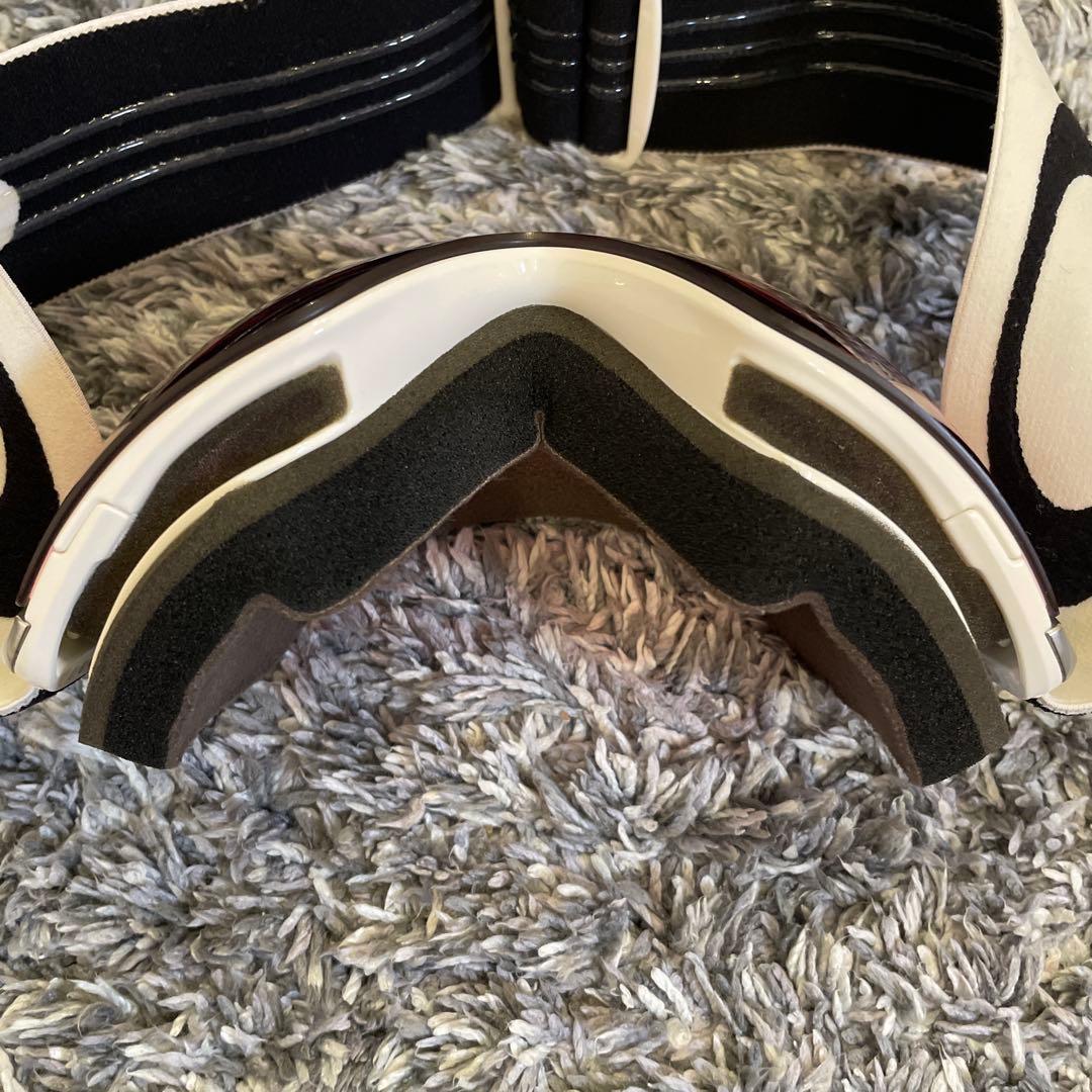 OAKLEY FLIGHT DECK Mスノーゴーグル