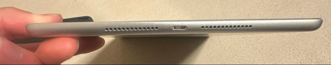 ipad第9世代 wi-fi + cellularモデル