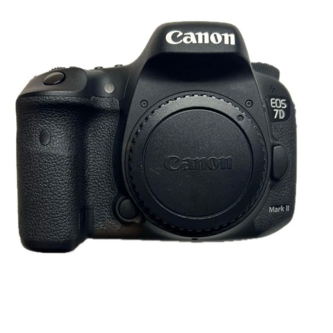 [美品] Canon EOS 7D Mark II ボディ　一眼レフカメラ