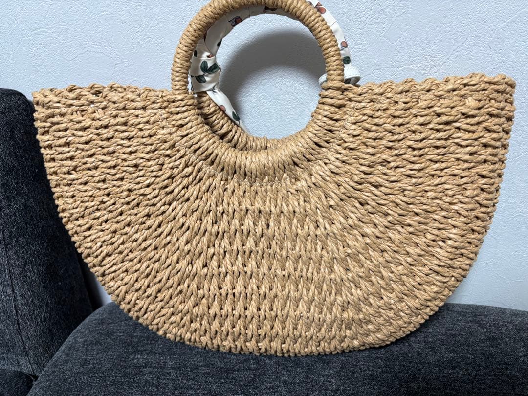 【お値下げ】FURLA かごバッグ 花柄 巾着 スカーフハンドルトート　保存袋付