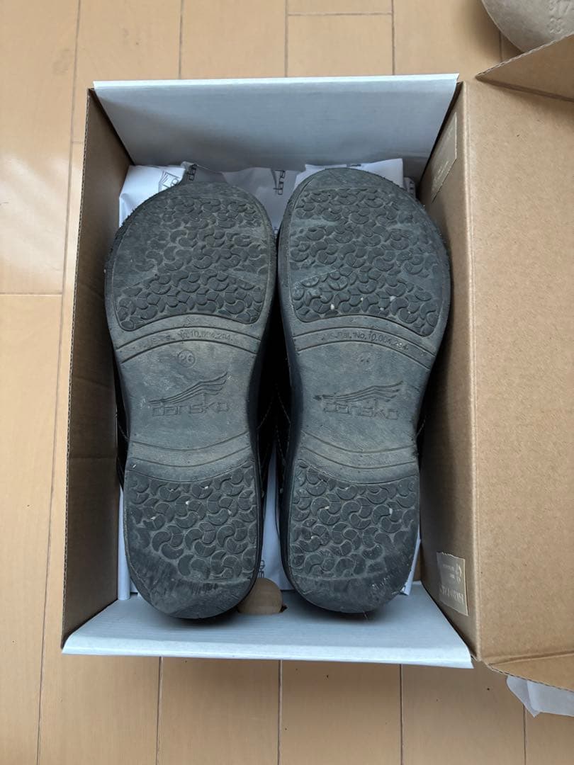 dansko 黒 ウォータープルーフ　クロッグサンダル 箱付き