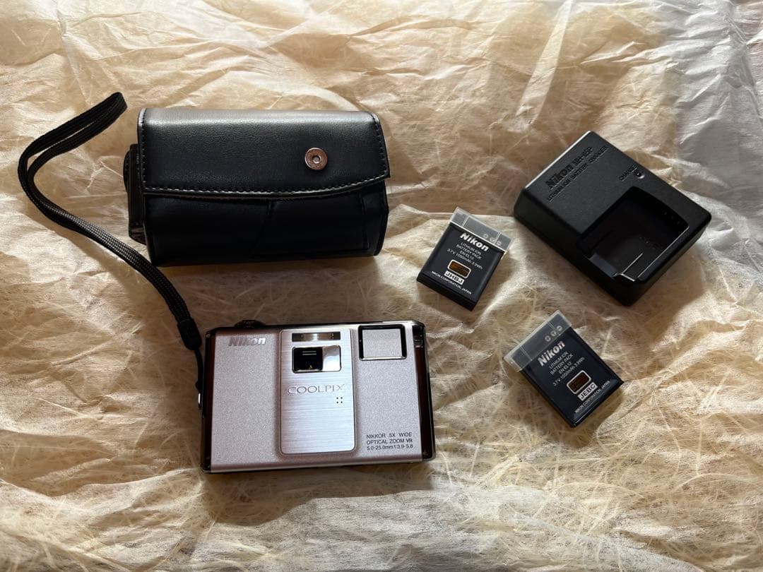 極上品！　Nikon COOLPIX S1000pj