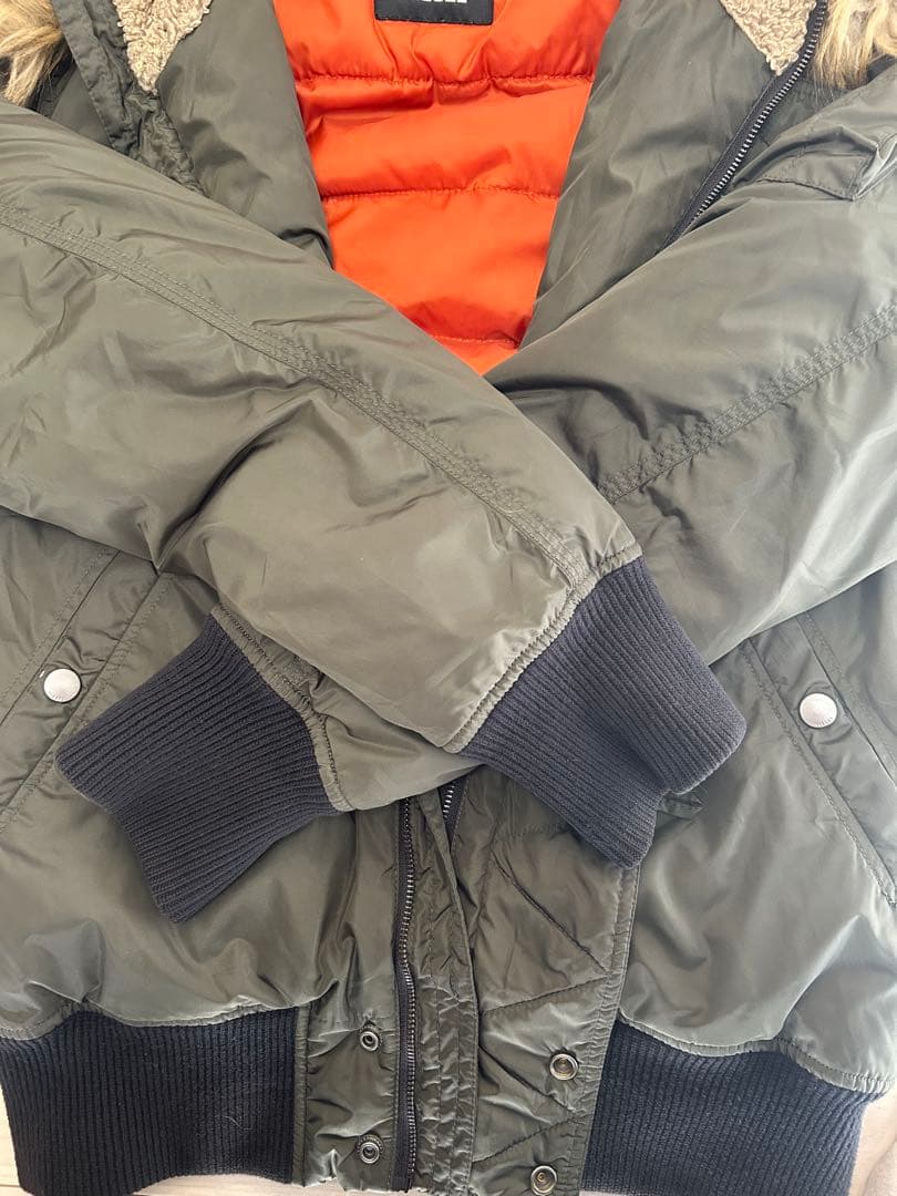 DIESEL N-2Bダウン MA-1 ミリタリーフライトジャケット/Ｌ