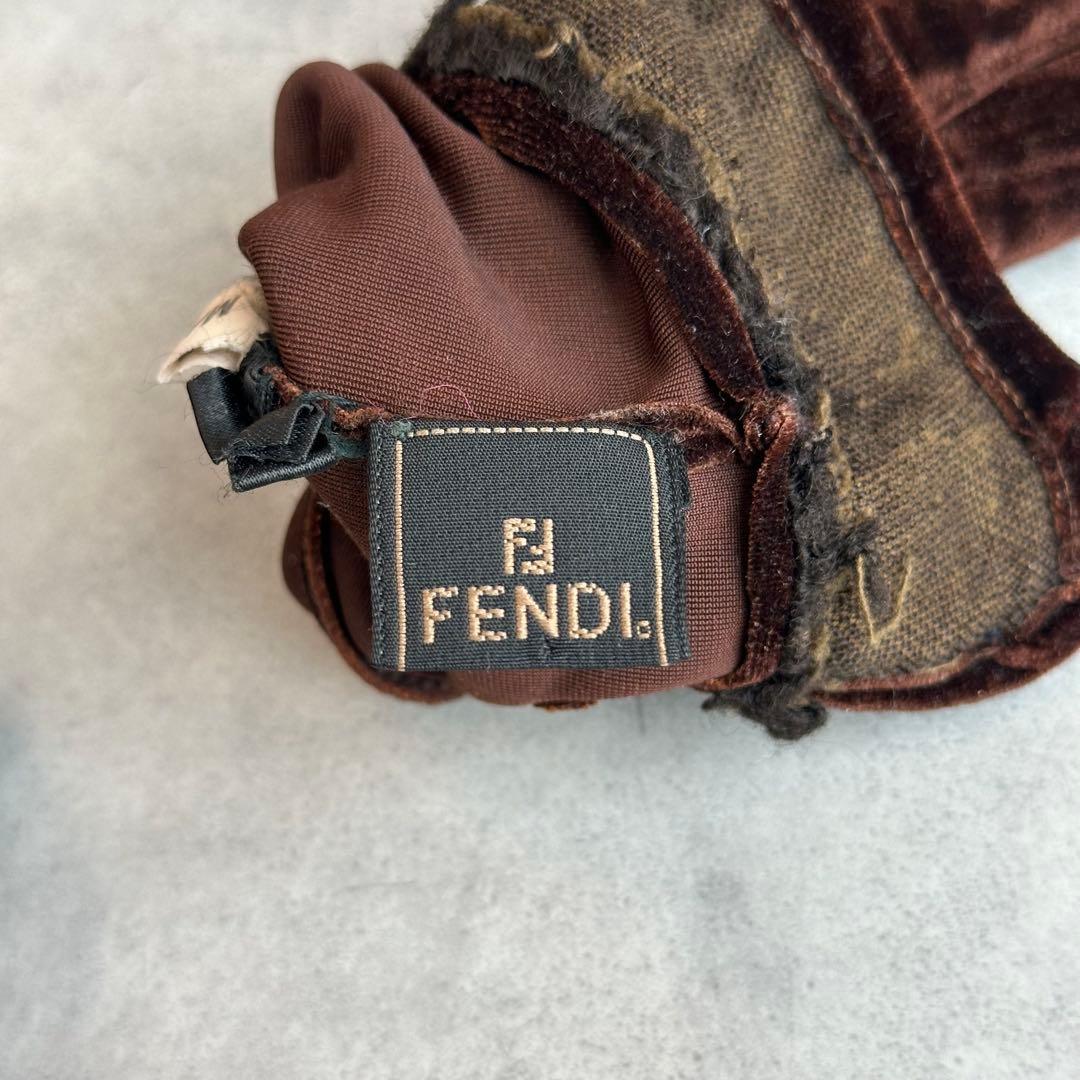 FENDI ズッカ金具　ベロア手袋　バーガンディ