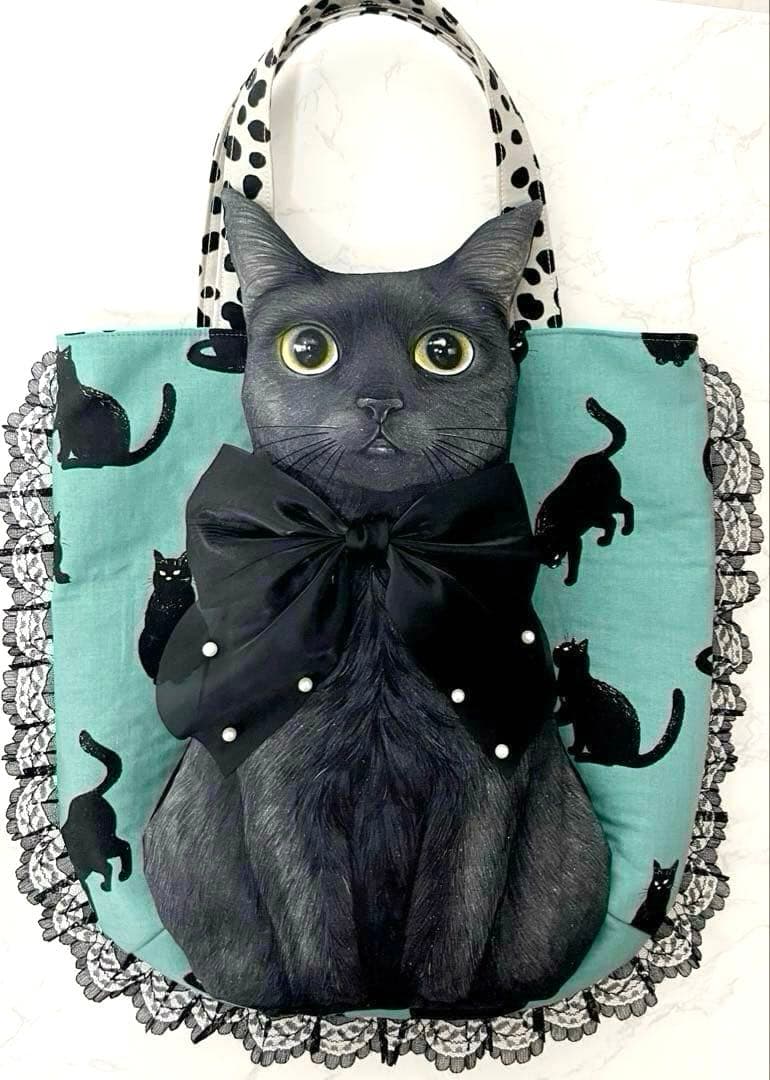 ゆ*ら様 コヤンイサムチョン♡超BIG黒猫ちゃん♡ぷっくりトートバッグ