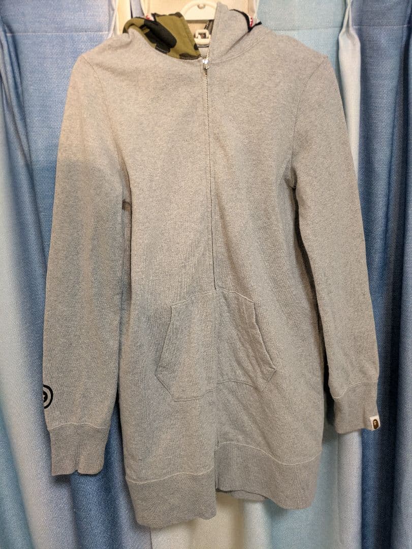 Bape ベイプ A Bathing Ape シャークパーカー レディース