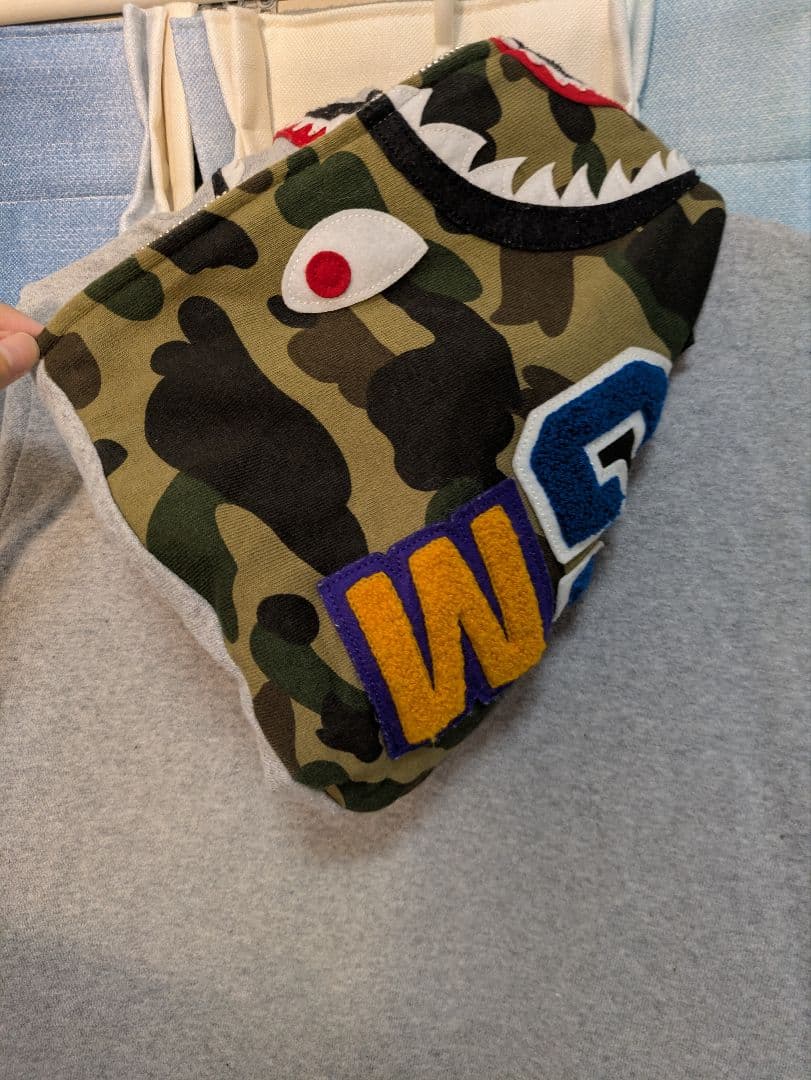 Bape ベイプ A Bathing Ape シャークパーカー レディース