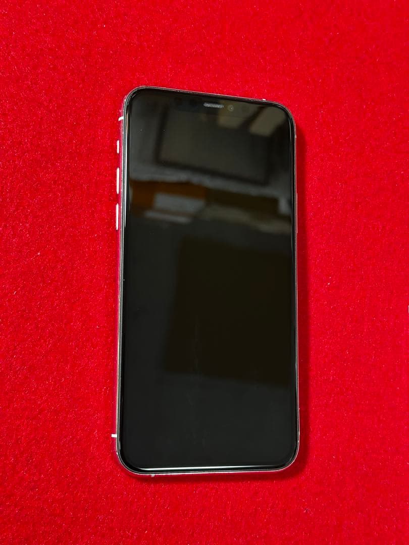 【3829】iPhone 11PROシルバー512GB simフリー