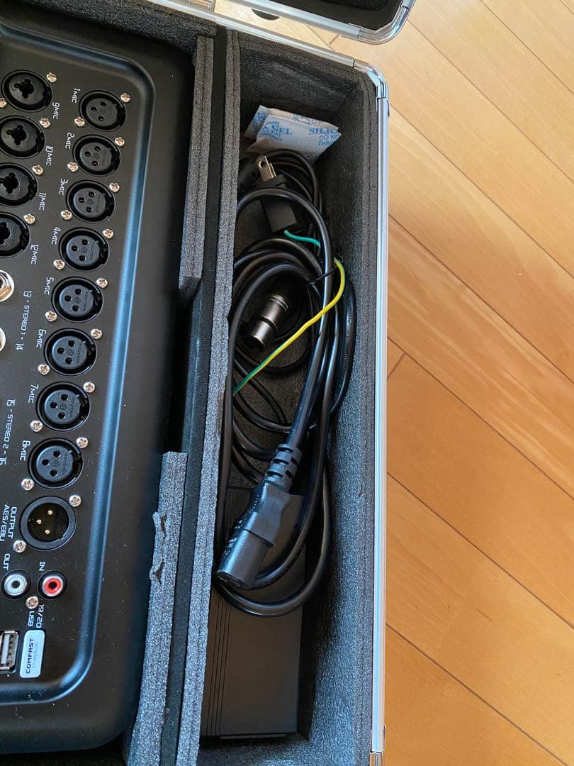 DM20 ケース付き　さらに値下げしました。